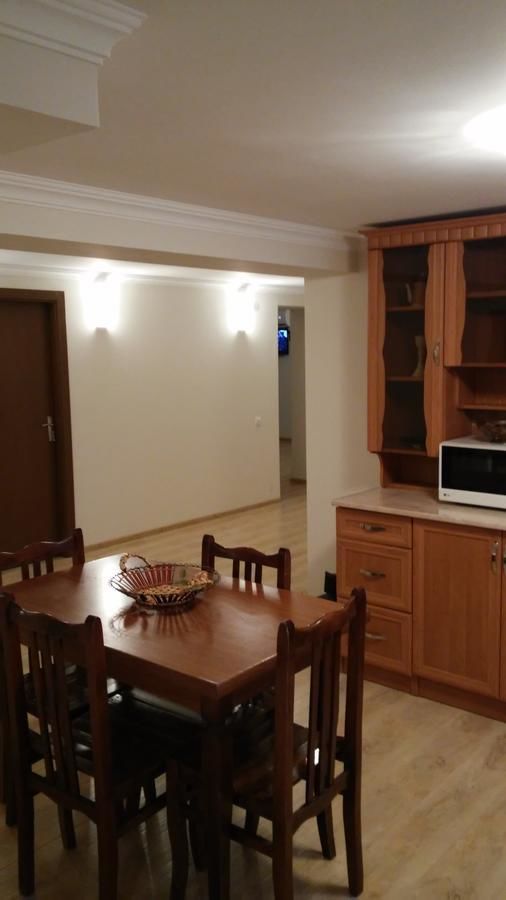 Гостевой дом Guest House On Mirian Mepe Цхалтубо-29
