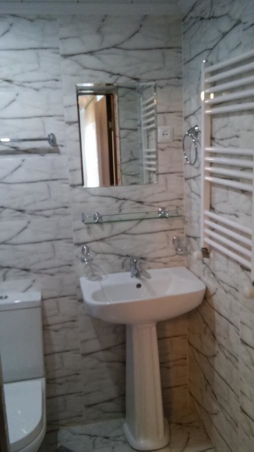 Гостевой дом Guest House On Mirian Mepe Цхалтубо-36